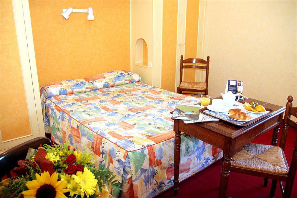 The Originals City, Hotel Regina, Периго Номер фото